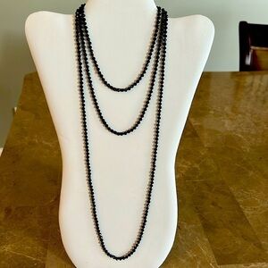 Black crystal beaded necklace-NWOT